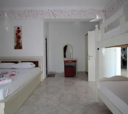 Hotel Poseidon Ksamil