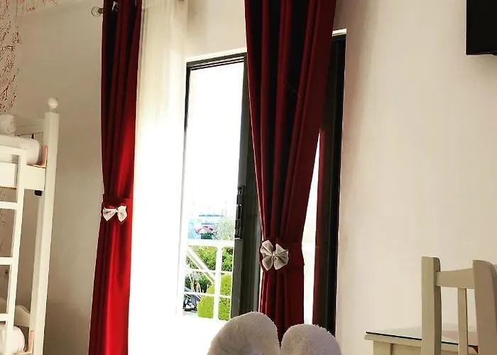 Hotel Poseidon Ksamil